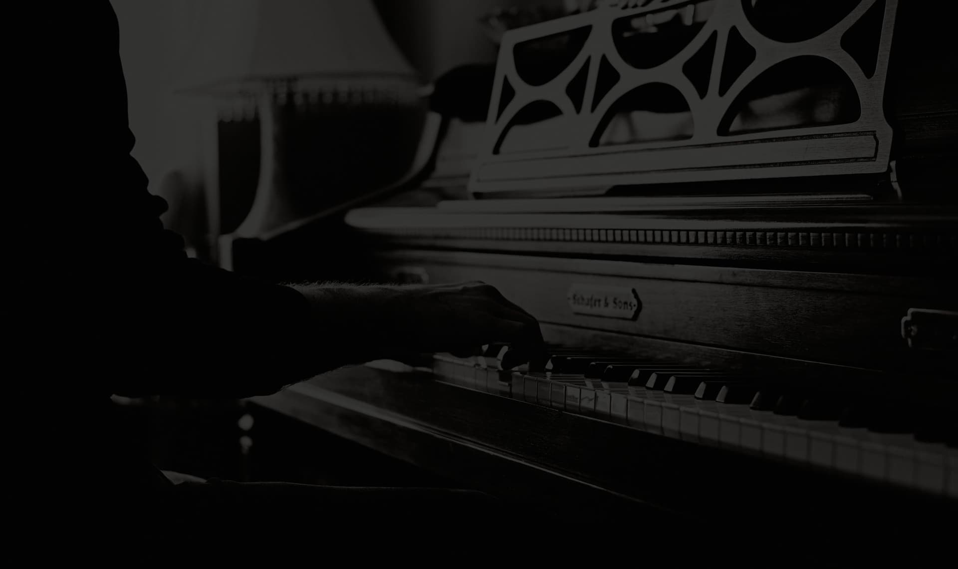 Du bist auf der Suche nach deinem Traumpiano?